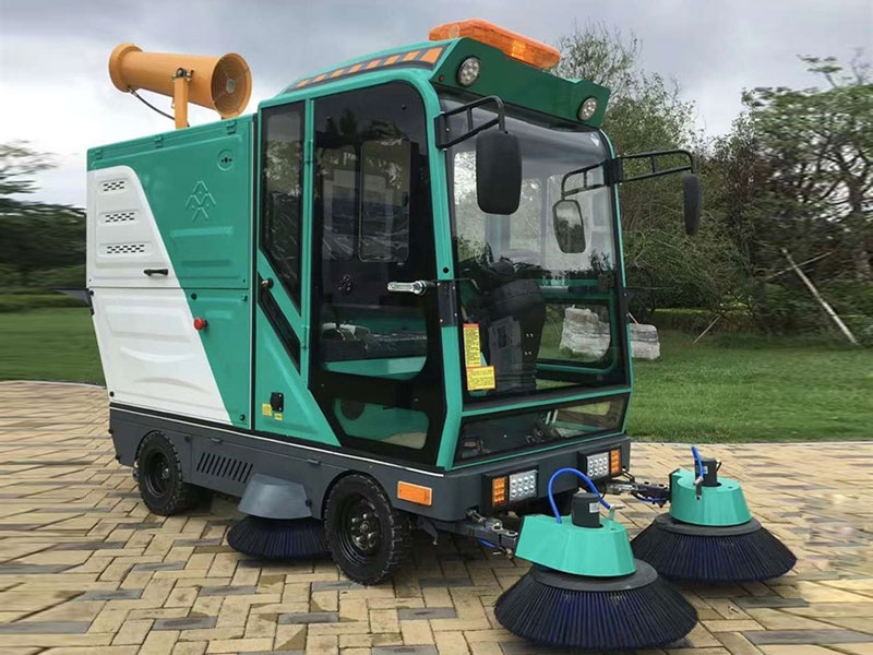 電動掃地車